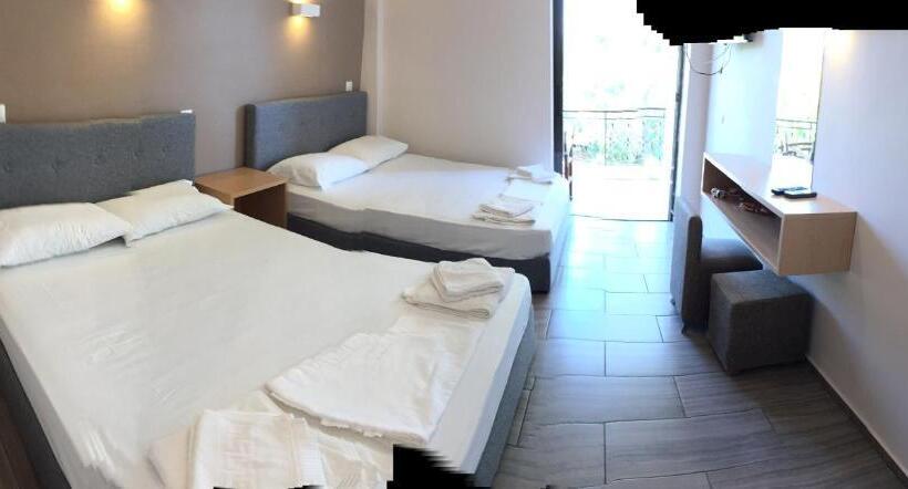 اتاق استاندارد سه نفره, Ocean Pacific