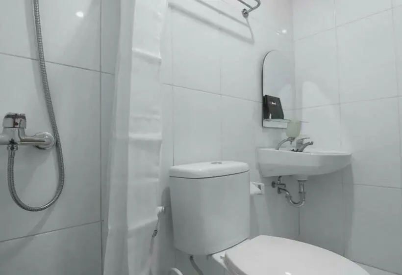 デラックスルーム, Reddoorz Near Itc Mangga Dua