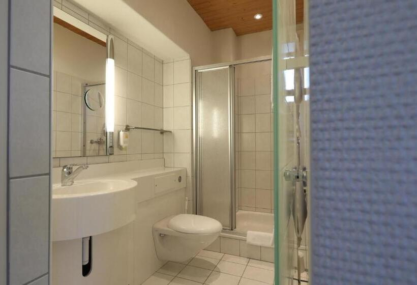 주니어 스위트, Concordia