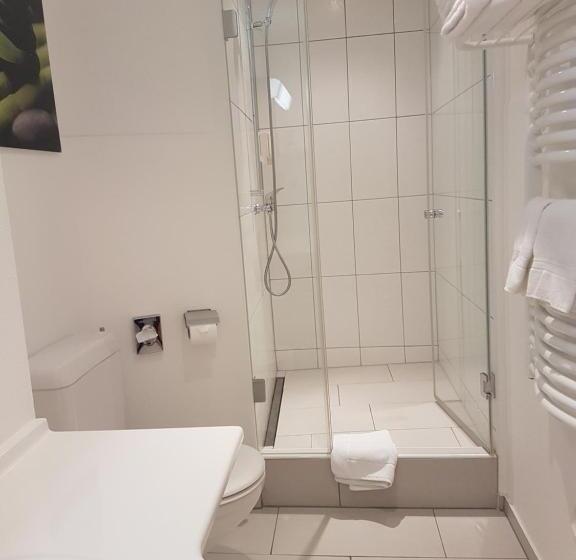 4인용 스탠다드 룸, Concordia