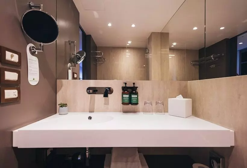 اتاق استاندارد, Crowne Plaza Geneva, An Ihg