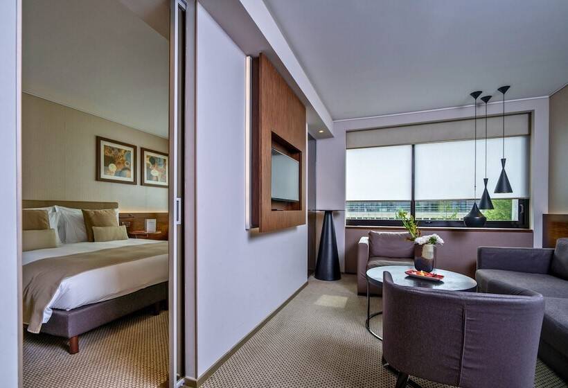 Suite, Crowne Plaza Geneva, An Ihg