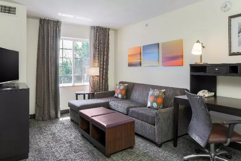 اتاق استاندارد, Crowne Plaza Geneva, An Ihg