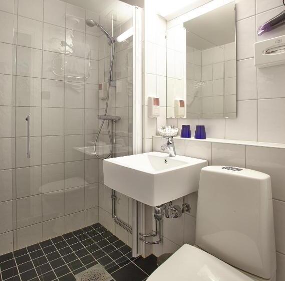 スーペリアファミリールーム, L Högland