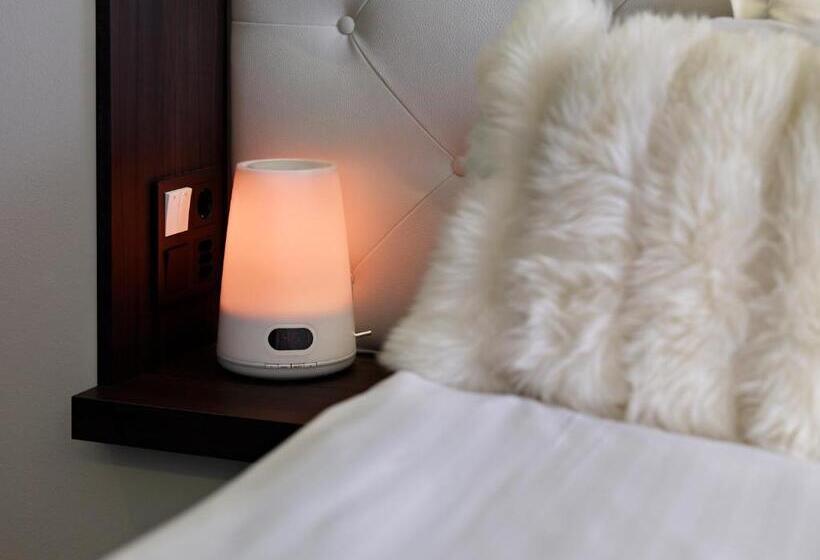 Premium room with river view, Riverton