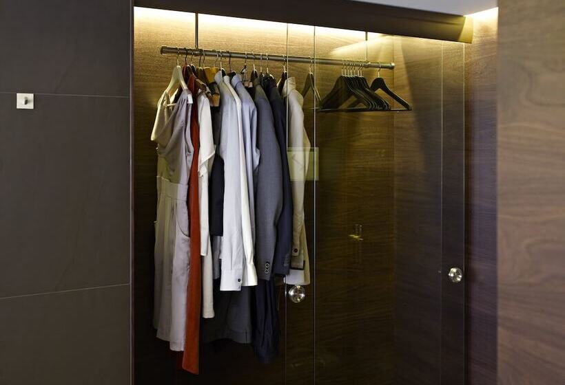 プレミアムジュニアスイート, Riverton