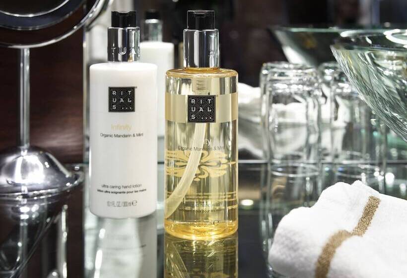 プレミアムジュニアスイート, Riverton