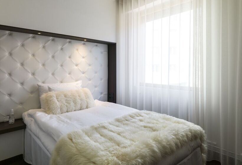 プレミアムシングルルーム, Riverton