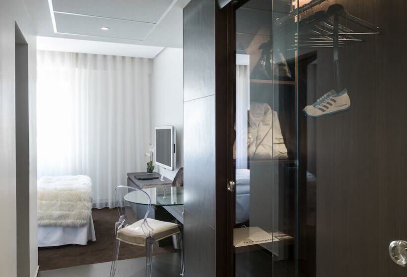 プレミアムシングルルーム, Riverton