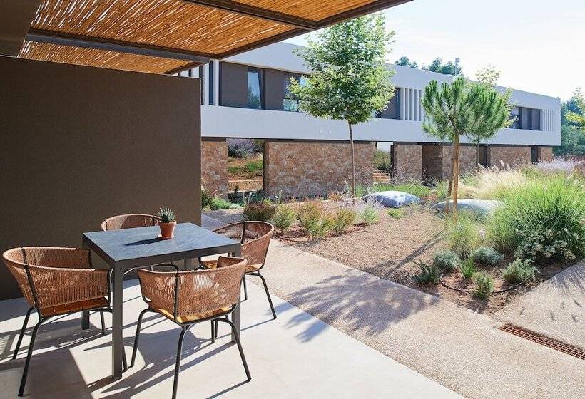 سوییت اجرایی, Amantes Villas And Suites