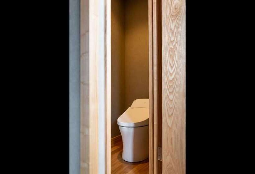 Quarto Estandar, Eph Takayama