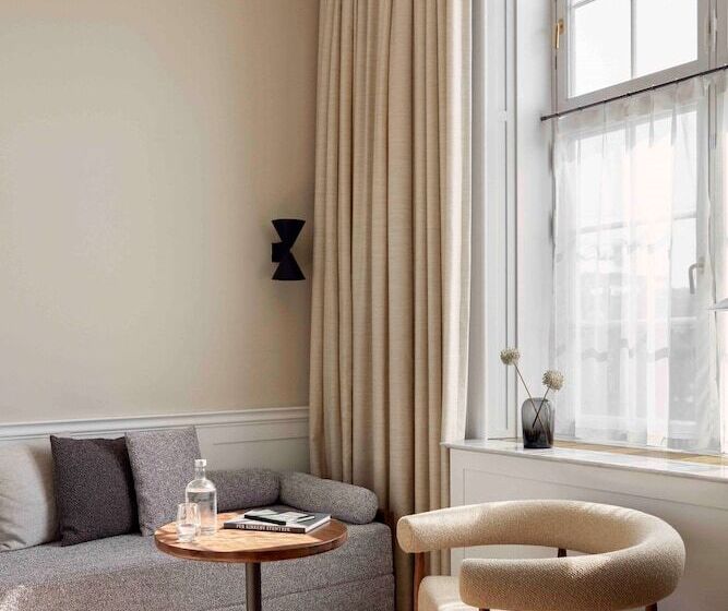 Полулюкс, Villa Copenhagen