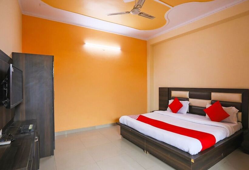 Habitació Estàndard, Oyo 16362 Hotel Ashiyana