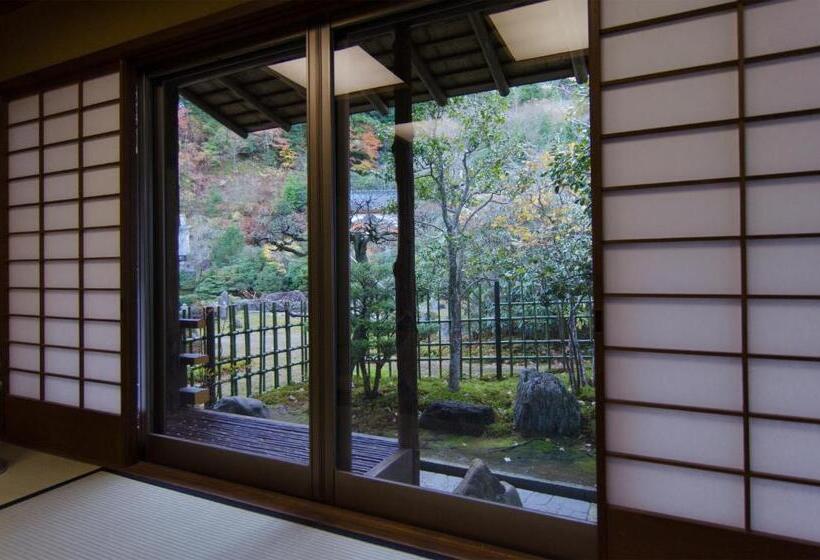 חדר סטנדרט נוף לגינה, Koyasan Sainan In