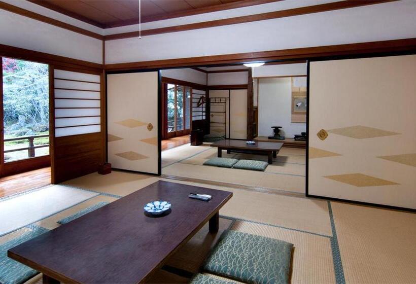 Четырехместный Номер Стандарт Вид на Сад, Koyasan Sainan In