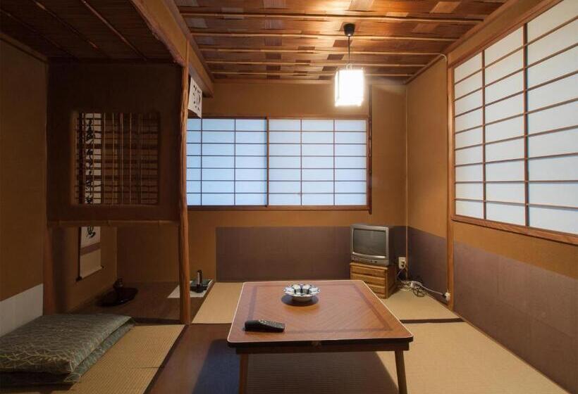 חדר סטנדרט יחיד, Koyasan Sainan In