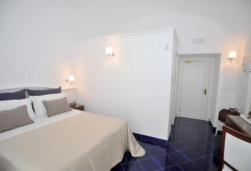 Люкс Вид на Море, Core Amalfitano City Suites