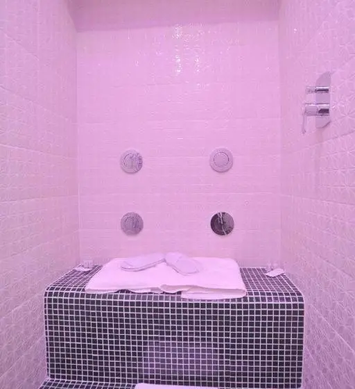 キングサイズベッドのスイートルーム, Core Amalfitano City Suites