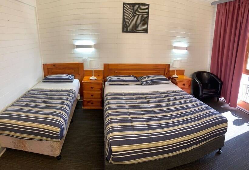 Номер Стандарт, Finley Motel