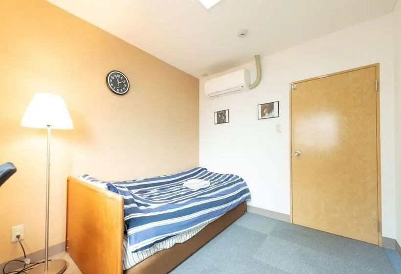 اتاق استاندارد یک نفره, Hostel Paq Tokushima