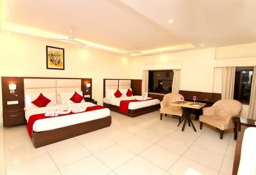 Executive Kolmen Hengen Huone, Indira Nikunj Rubystone Exotic