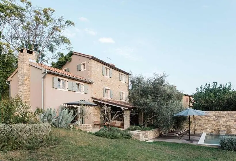 スリーベッドルーム　ヴィラ, San Canzian Hotel & Residences   Small Luxury Hotels Of The World