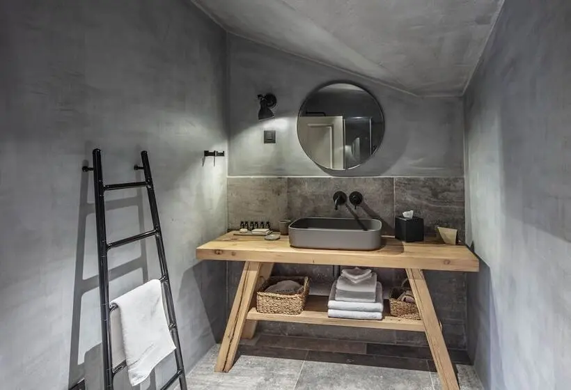 スーペリアールーム, San Canzian Hotel & Residences   Small Luxury Hotels Of The World