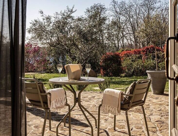 디럭스 룸, San Canzian Hotel & Residences   Small Luxury Hotels Of The World