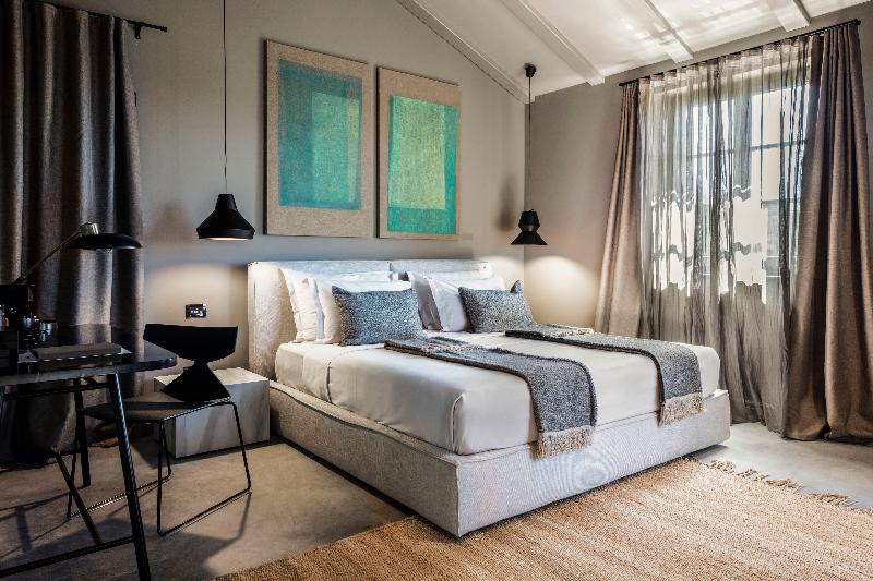 Номер Executive, San Canzian Hotel & Residences   Small Luxury Hotels Of The World