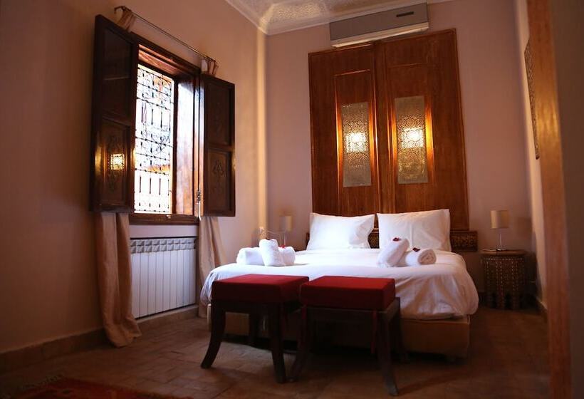 اتاق لوکس, Riad Reve D Antan