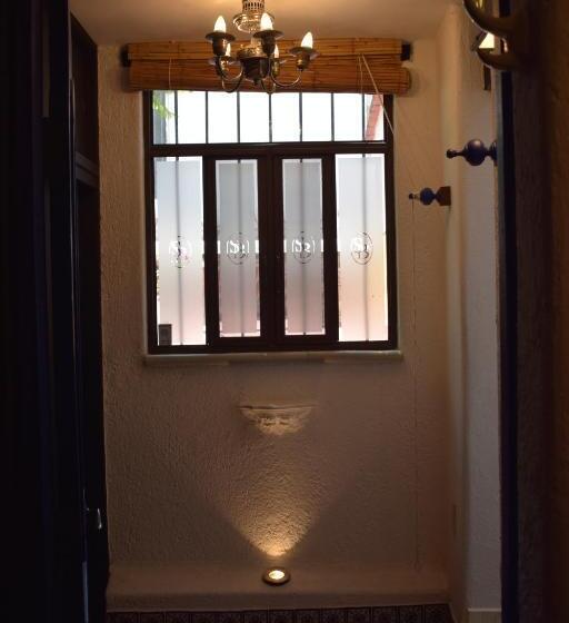 اتاق لوکس, Sanbernabé Tres