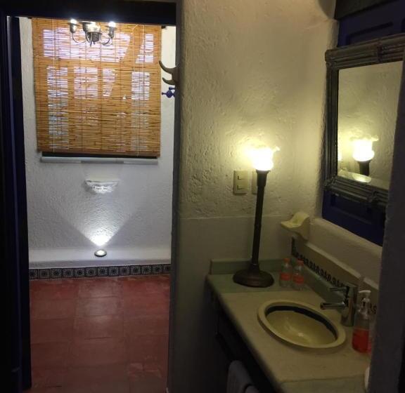 اتاق لوکس, Sanbernabé Tres