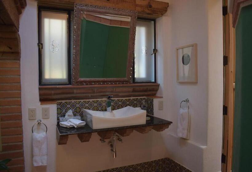 اتاق استاندارد, Sanbernabé Tres