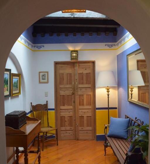 اتاق لوکس با تخت بزرگ, Sanbernabé Tres