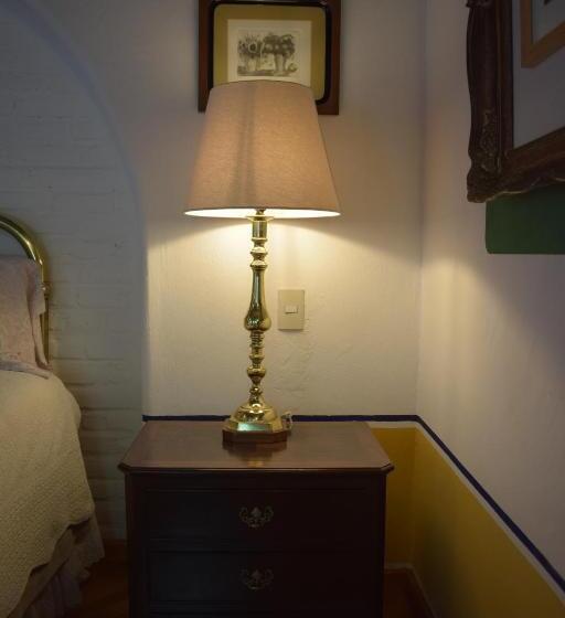 اتاق استاندارد, Sanbernabé Tres