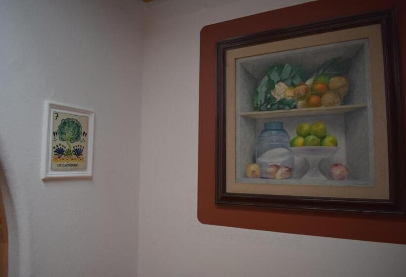 اتاق استاندارد, Sanbernabé Tres