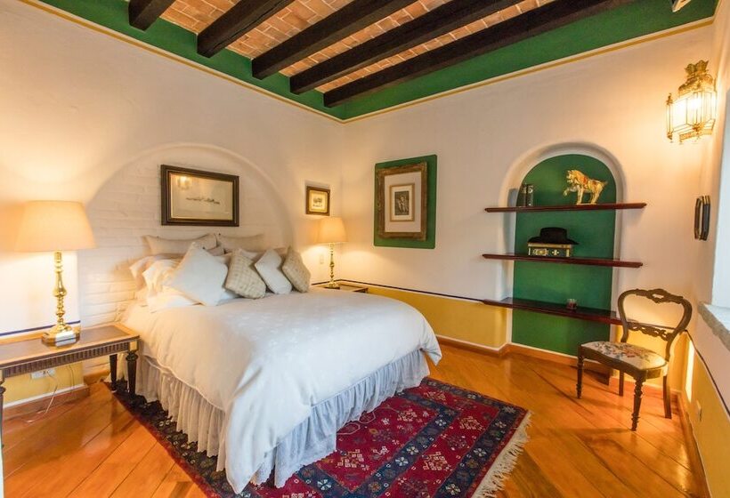 اتاق لوکس, Sanbernabé Tres