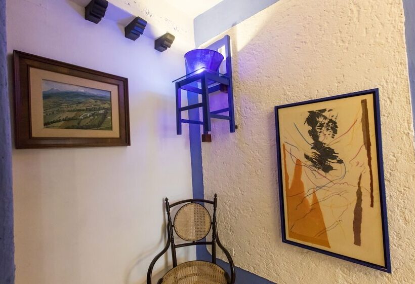 اتاق استاندارد, Sanbernabé Tres