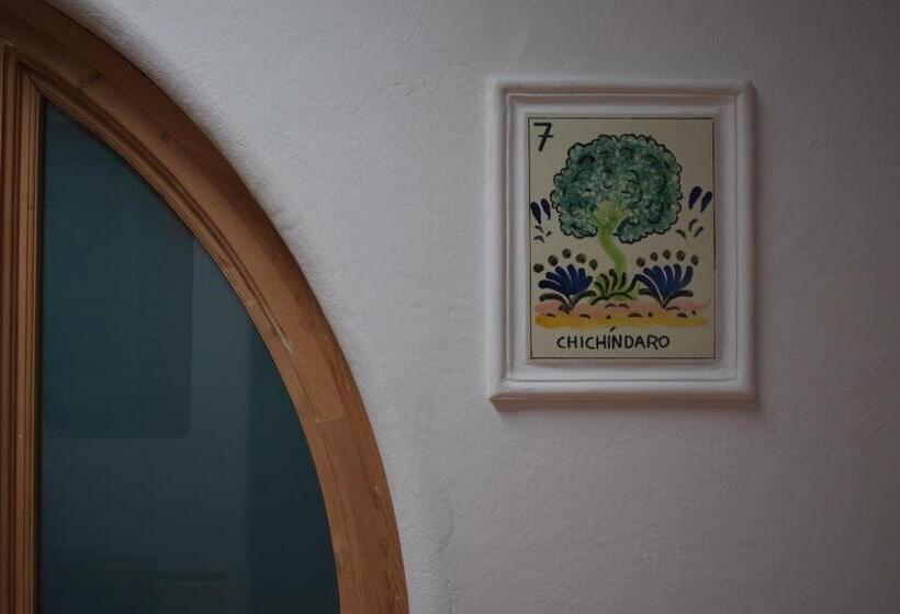 اتاق استاندارد, Sanbernabé Tres