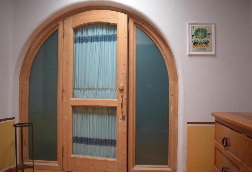 اتاق استاندارد, Sanbernabé Tres