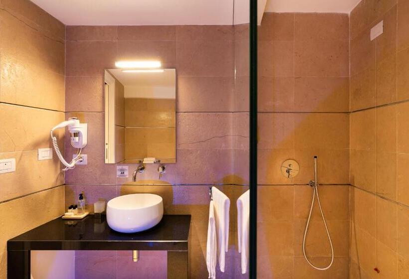 Люкс Повышенной Комфортности, Re Dionisio Luxury Suites