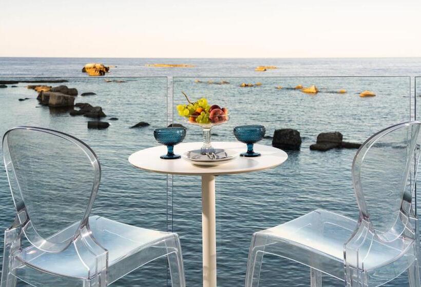 Полулюкс, Re Dionisio Luxury Suites