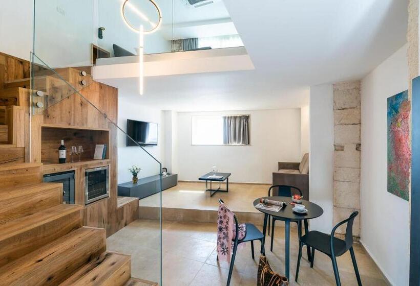 Люкс Повышенной Комфортности, Re Dionisio Luxury Suites
