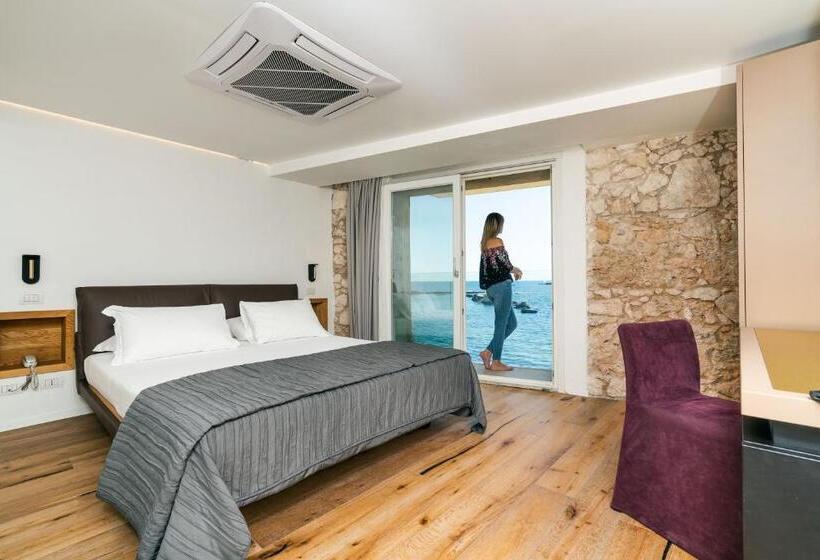 Люкс Повышенной Комфортности, Re Dionisio Luxury Suites