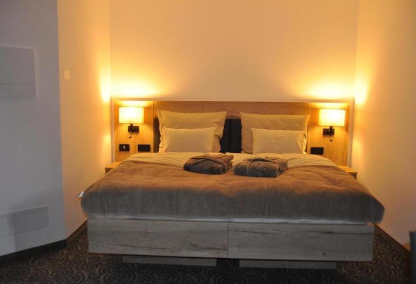 Люкс, Residence Rosa