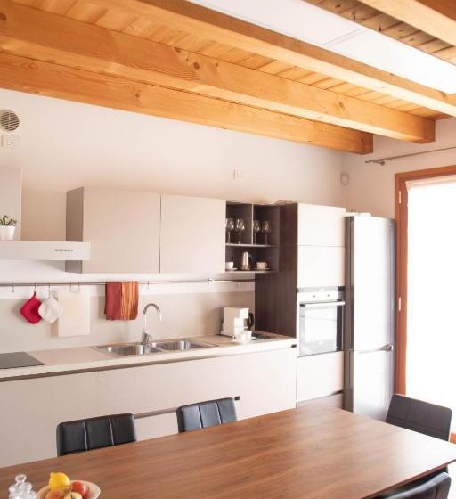 Апартаменты 1 Спальня Вид на Сад, Agriturismo Casa Fiorindo
