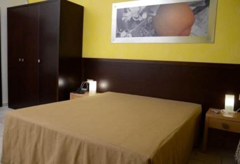 اتاق استاندارد سه نفره, Agriturismo Tenuta Chianchizza