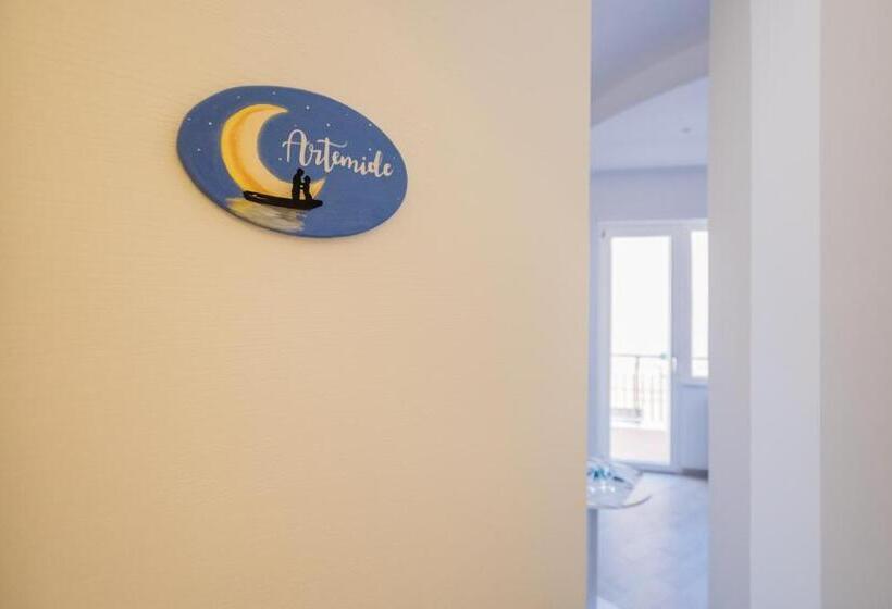 חדר סטנדרט, Chiaro Di Luna