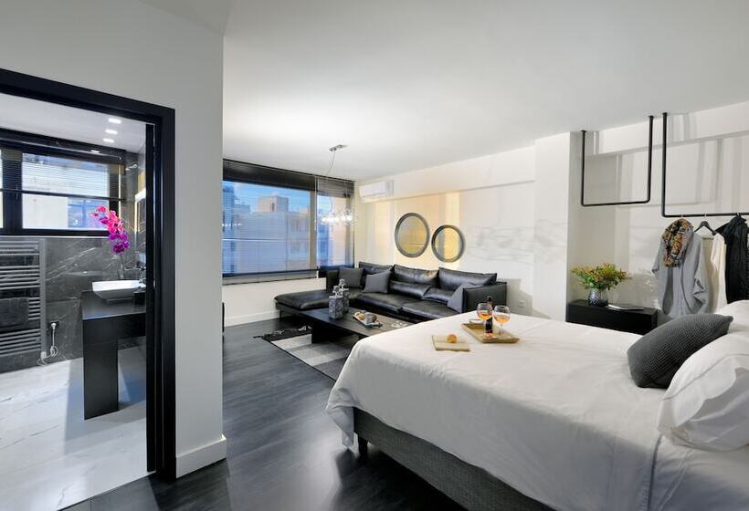 סוויטת ג'וניור נוף לעיר, Ater Albus By K&k