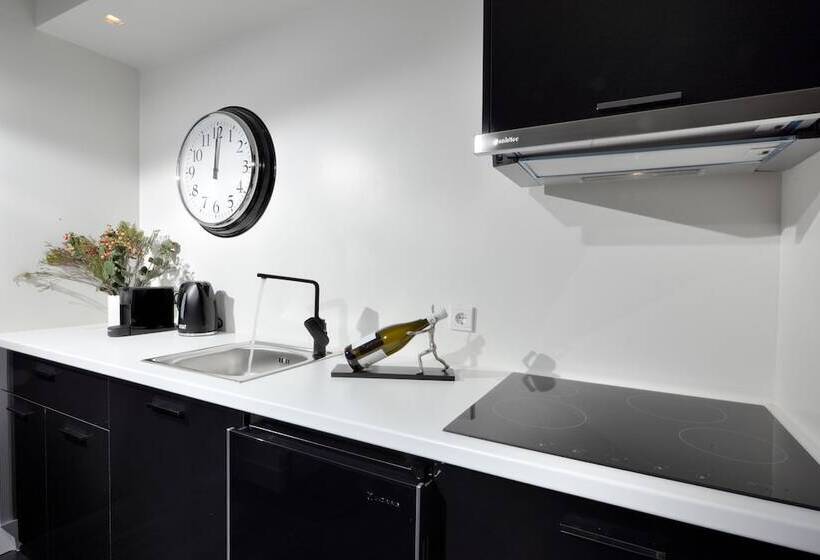 סוויטת ג'וניור נוף לעיר, Ater Albus By K&k